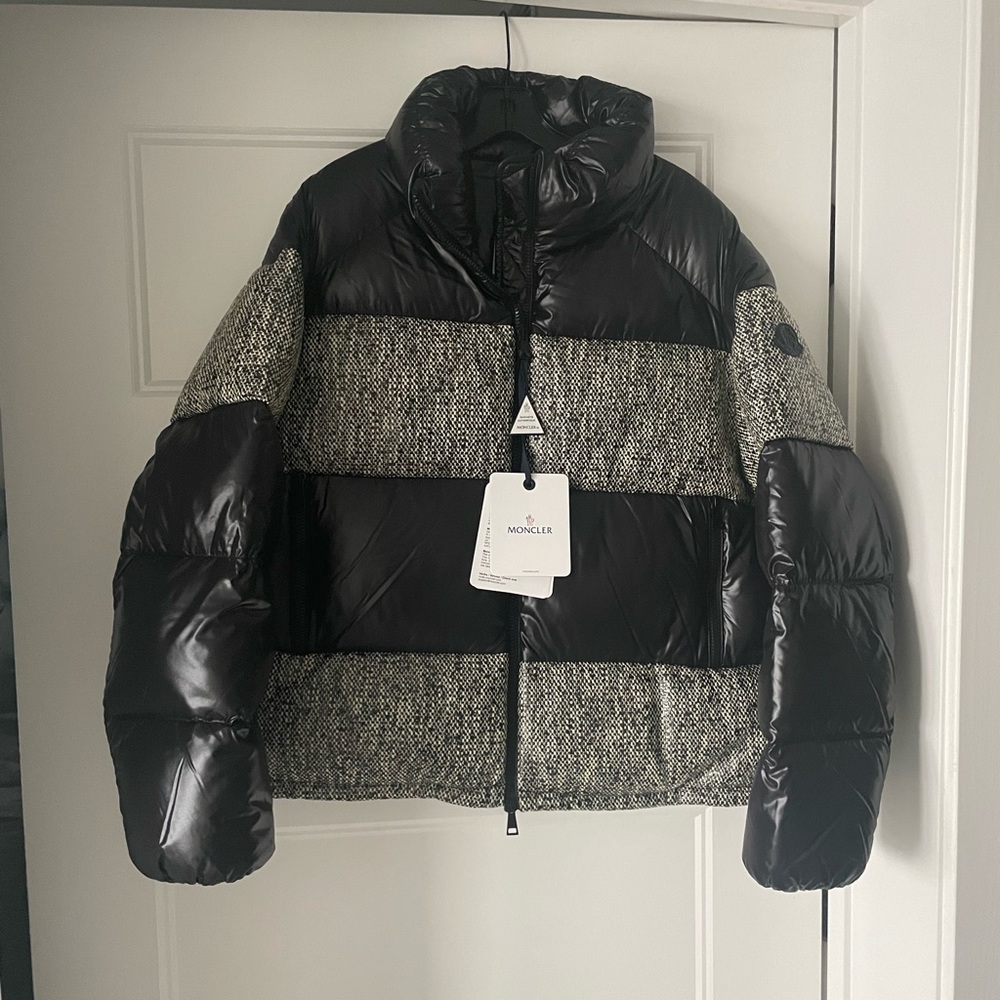 SOLD Moncler Erine Quilted Puffer Jacket - Picture 1 of 16